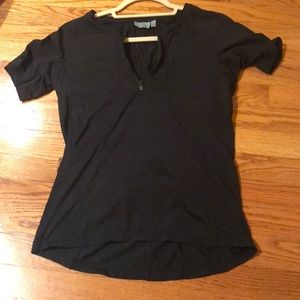 Black Athleta Exercise T-shirt Quarter Zip 1/4